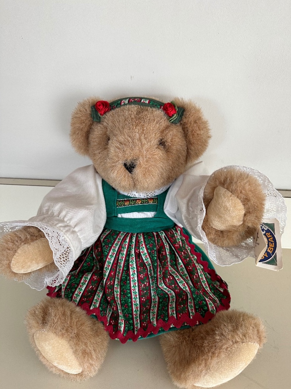 Vintage 1993 Vermont teddy bear